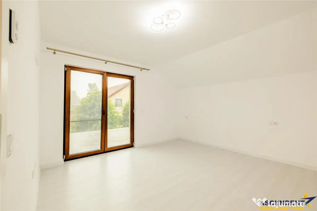 Vila noua in cartier rezidential, areal apreciabil, Halchiu, - Brasov (Brasov)