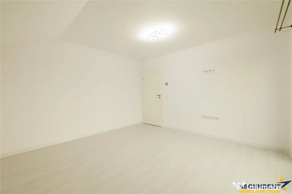 Vila noua in cartier rezidential, areal apreciabil, Halchiu, - Brasov (Brasov)