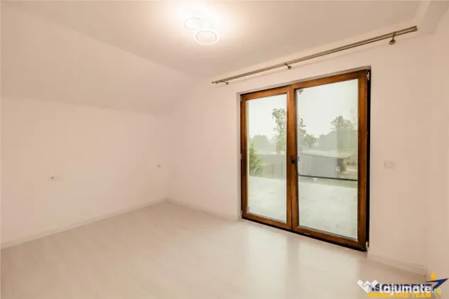 Vila noua in cartier rezidential, areal apreciabil, Halchiu, - Brasov (Brasov)