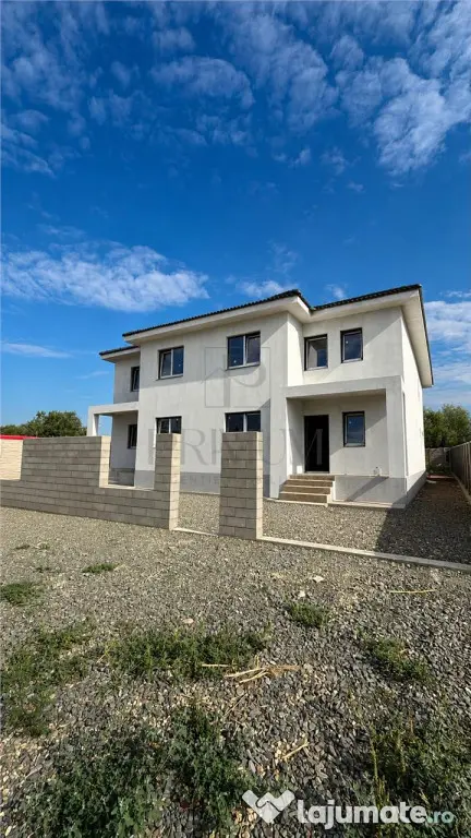DUPLEX-FOARTE SPATIOS-TEREN GENEROS - COMPARIMENTARE EXCELEN - Mosnita Veche (Timis)