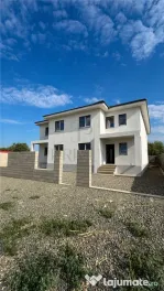 DUPLEX-FOARTE SPATIOS-TEREN GENEROS - COMPARIMENTARE EXCELEN