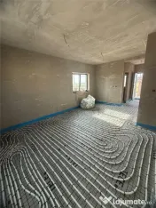 DUPLEX-FOARTE SPATIOS-TEREN GENEROS - COMPARIMENTARE EXCELEN 