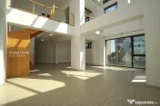 Duplex 4 Camere | 165 MP | Pretabil Birou | 3 Parcări | Avi 
