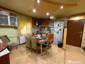 3 camere Vitan Mall decomandat, parcare, an 1989, metrou, 85 