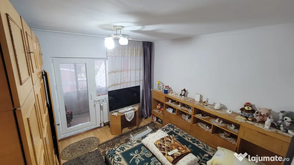 Vând apartament 2 camere zona Kiseleff