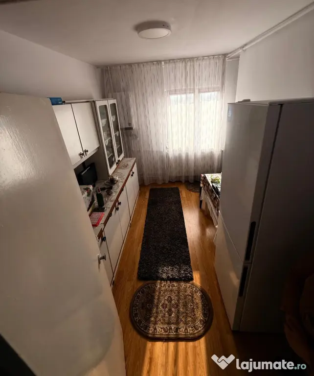 Vând apartament 2 camere zona Kiseleff