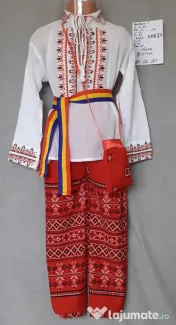 Costum popular pentru copii 8-9-1-11-12-13 ani, 215 lei 