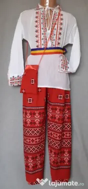 Costum popular pentru copii 8-9-1-11-12-13 ani, 215 lei 
