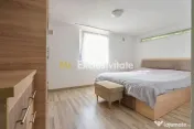 Două case in Babana,aproape de Pitești privește de pov...