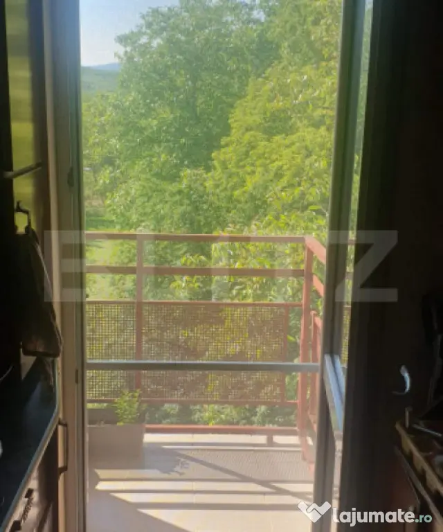 Apartament 2 camere tip penthouse, parcare, 60 mp, zona IU - Cluj-Napoca (Cluj)