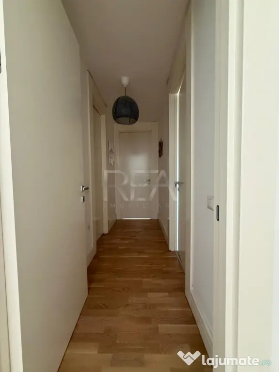 3 camere Barbu Văcărescu decomandat, centrală, et. 2 - Bucuresti (Bucuresti-Ilfov)