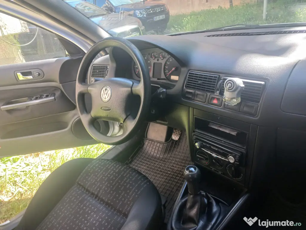 Volkswagen Golf 4