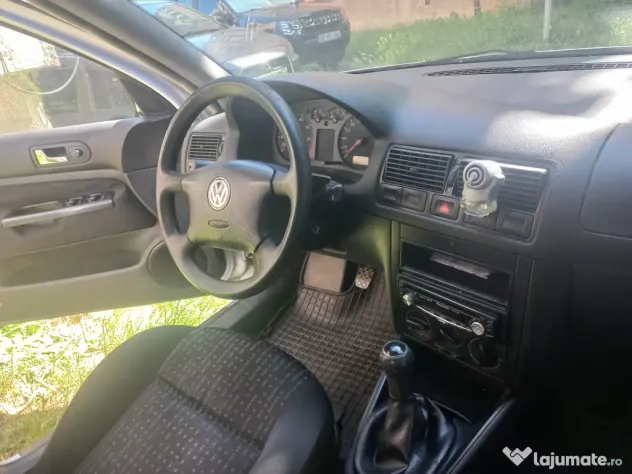 Volkswagen Golf 4