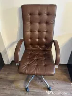 Scaun birou directorial Mobexpert, piele naturala maro, stare perfecta