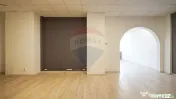 Spatiu Comercial Stradal | Harmanului 