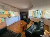Apartament 3 camere, central, etaj 4 cu acoperis 