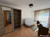 Apartament 3 camere, central, etaj 4 cu acoperis 