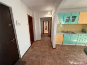 Apartament 3 camere, central, etaj 4 cu acoperis 