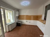Apartament, 4 camere, 113mp, 2 parcari, 3 balcoane, pod, zon 