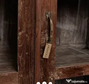 Vitrina din Lemn Masiv 