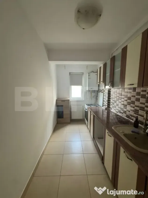 Apartament 2 camere, parcare, zona Eroilor - Floresti (Cluj)