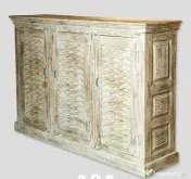 Comoda din Lemn de Mango cu Usi Sculptate - Pentru Living