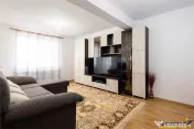 Apartament elegant, loc de parcare inclus, zona Coresi, Bras 