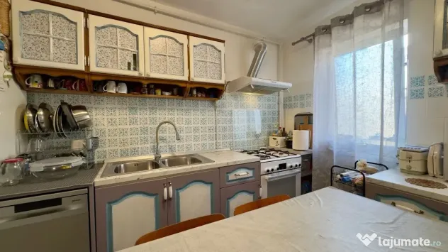 Apartament 3Cam Dec. | Bd.Transilvaniei | Finisat Modern | Lift | Boxa - Alba Iulia (Alba)