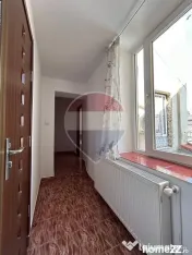 Vanzare Apartament 2 Camere Dec. în Vilă Ideal Rezident... 