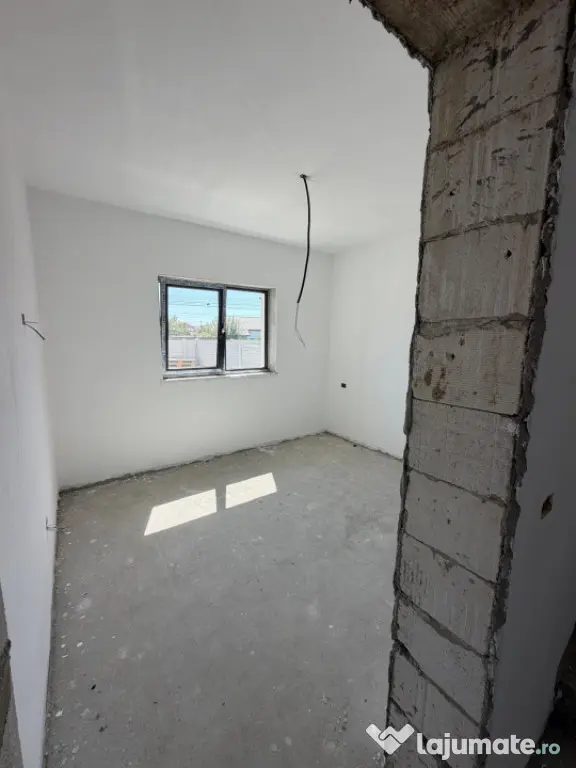 Casa la cheie P+1, 173 mp utili, 345 mp teren, zona DAMILA - Malu Mare (Dolj)