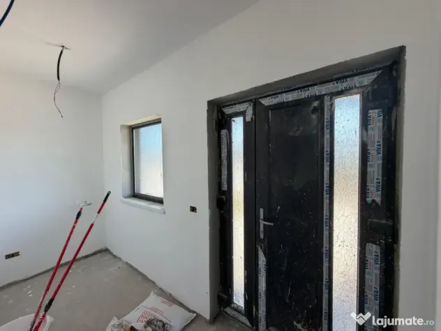 Casa la cheie P+1, 173 mp utili, 345 mp teren, zona DAMILA - Malu Mare (Dolj)