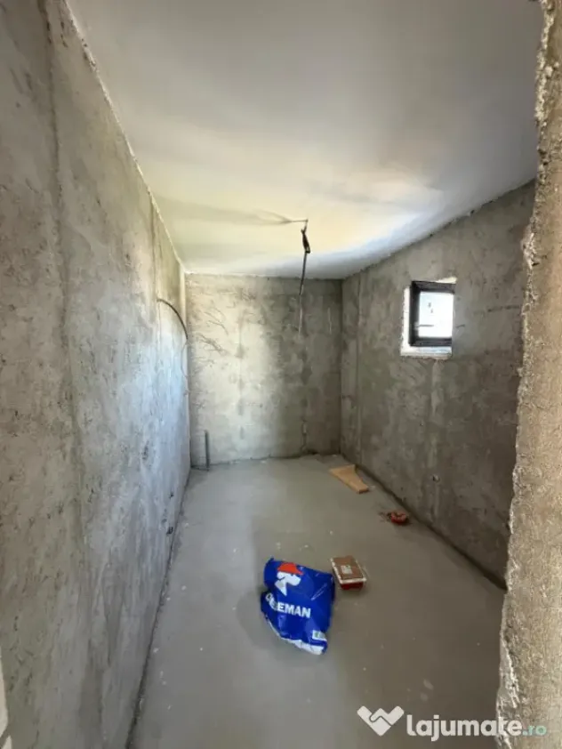 Casa la cheie P+1, 173 mp utili, 345 mp teren, zona DAMILA - Malu Mare (Dolj)
