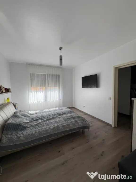 Casă la cheie, 160 mp, complet mobilată, cu garaj și tere - Satu Nou De Jos (Maramures)
