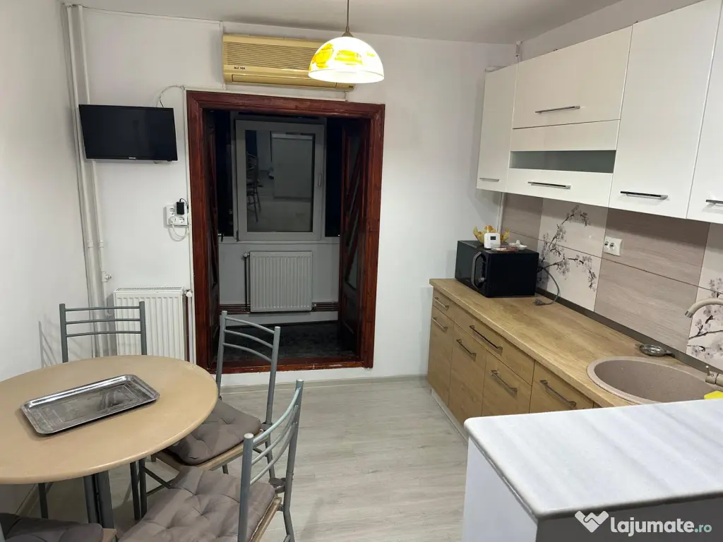 Inchiriez apartament 2 camere decomandate - et. 2 - Brazda