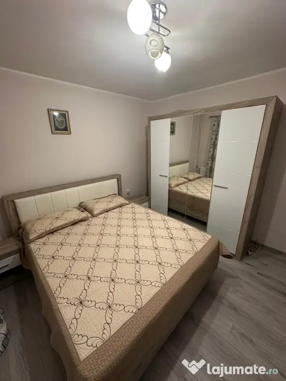 Inchiriez apartament 2 camere decomandate - et. 2 - Brazda