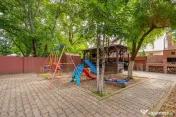 Apartament 3 camere, 89 mp utili, bloc 2008, parcare incl... 