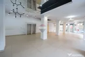 Spațiu Comercial de Închiriat | Central Pitesti | 193.9...