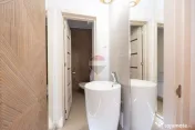 Spațiu Comercial de Închiriat | Central Pitesti | 193.9...
