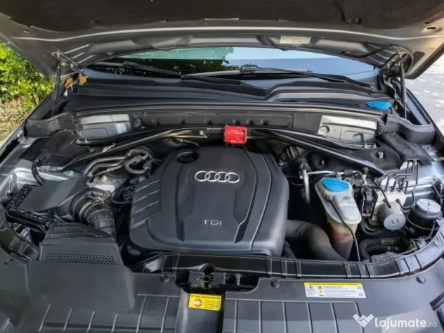 Vând Audi Q5 2.0 TDI Haldex quattro 143 CP – Panoramic, Keyless Go/Entry, Side Assist, Bi-Xenon, Unic proprietar RO/DE, Fără AdBlue.