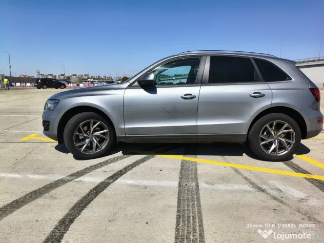 Vând Audi Q5 2.0 TDI Haldex quattro 143 CP – Panoramic, Keyless Go/Entry, Side Assist, Bi-Xenon, Unic proprietar RO/DE, Fără AdBlue.