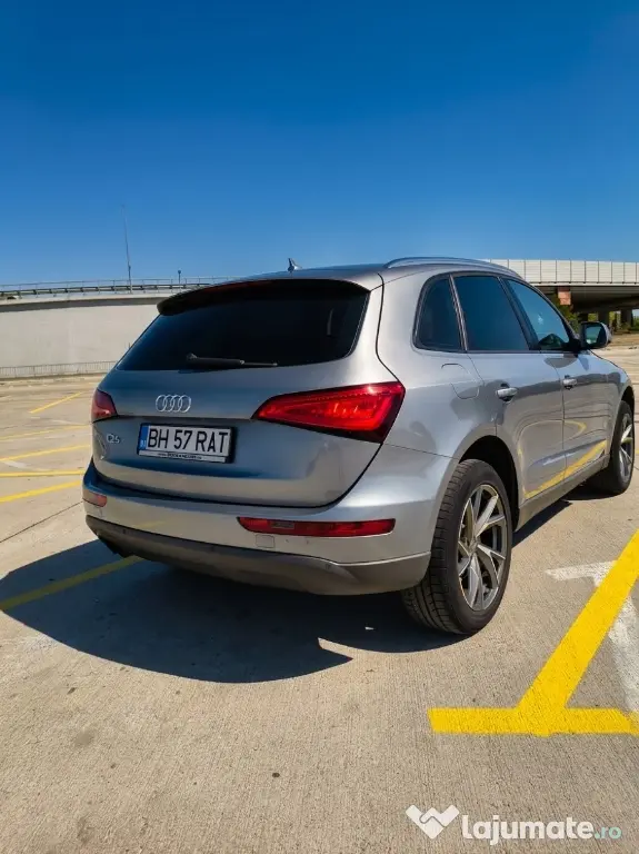 Vând Audi Q5 2.0 TDI Haldex quattro 143 CP – Panoramic, Keyless Go/Entry, Side Assist, Bi-Xenon, Unic proprietar RO/DE, Fără AdBlue.