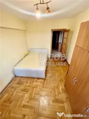 De inchiriat, apartament doua camere, langa liceul Vranceanu 