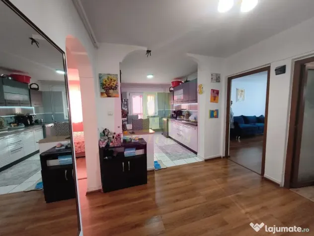 Apartament spațios de 4 camere bl 1982 Berceni etajul 8 ... - Bucuresti (Bucuresti-Ilfov)