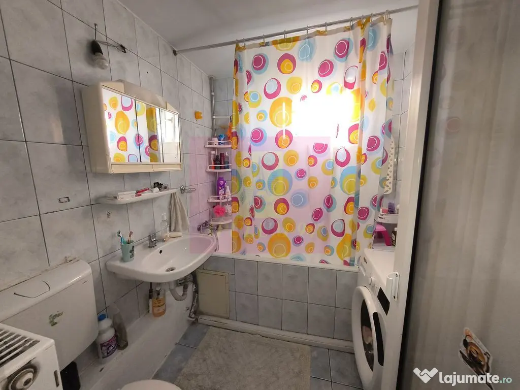Apartament spațios de 4 camere bl 1982 Berceni etajul 8 ... - Bucuresti (Bucuresti-Ilfov)