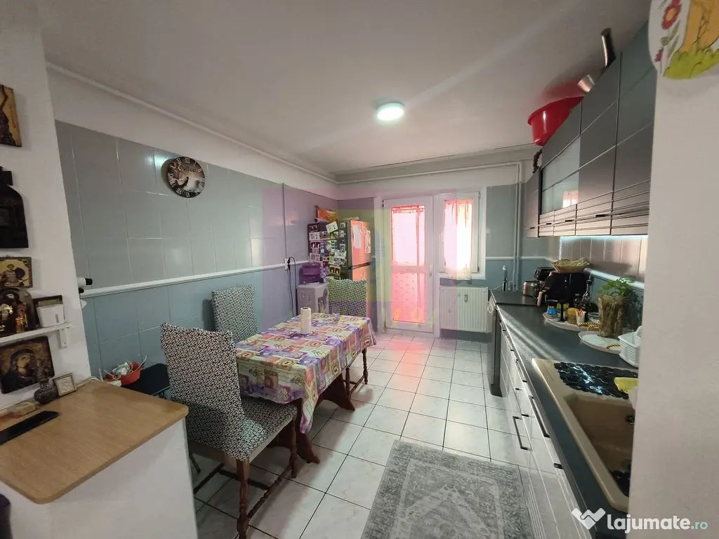 Apartament spațios de 4 camere bl 1982 Berceni etajul 8 ... - Bucuresti (Bucuresti-Ilfov)