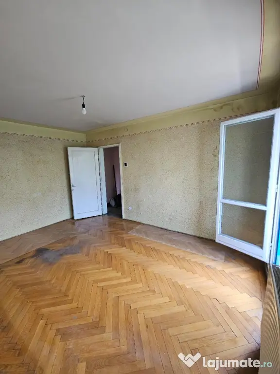 Proprietar, vând apartament două camere decomandate, Astra, Brașov, str. Uranus