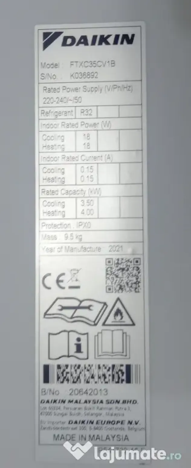 Daikin Sensira Bluevolution 12000 BTU aparat aer conditionat FTXC35CV1B