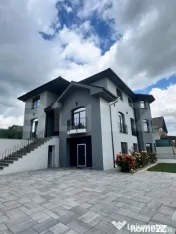 Casa individuala, 230 mp, teren 700 mp, zona La Soare 