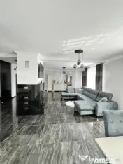 Casa individuala, 230 mp, teren 700 mp, zona La Soare 
