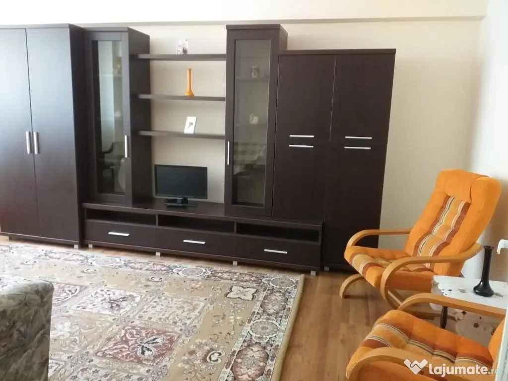 Apartament cu 2 camere zona Piata Mare-BRD - Botosani (Botosani)